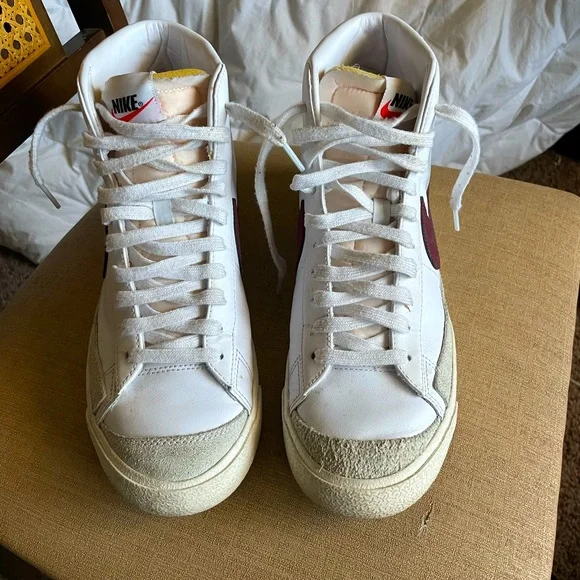 HOT Nike Blazer Mid 77 Red Outfit Nike Blazer Mid, 77 White Team